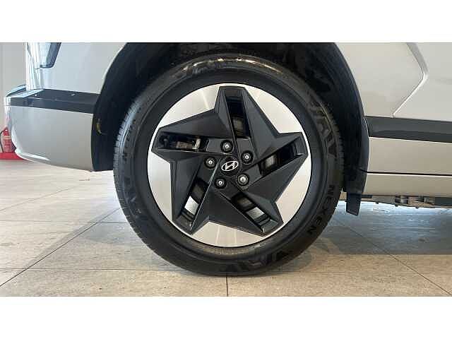 Hyundai KONA KONA 160kW Advance 65kWh 5dr Auto SILVER