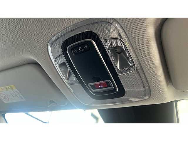 Hyundai KONA KONA 160kW Advance 65kWh 5dr Auto SILVER