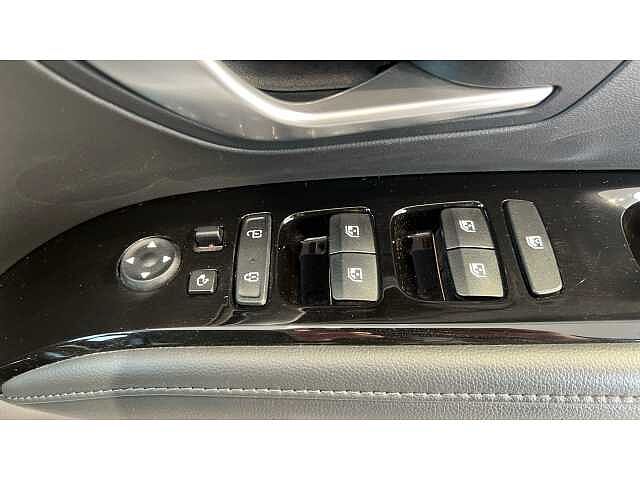 Hyundai TUCSON TUCSON 1.6 TGDi Hybrid 230 Ultimate 5dr 2WD Auto White