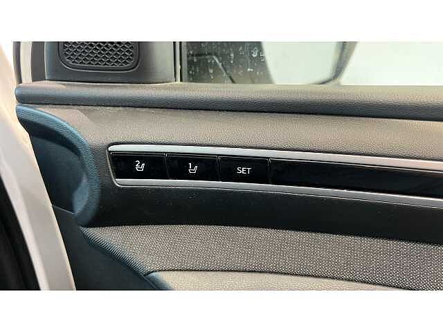 Hyundai TUCSON TUCSON 1.6 TGDi Hybrid 230 Ultimate 5dr 2WD Auto White