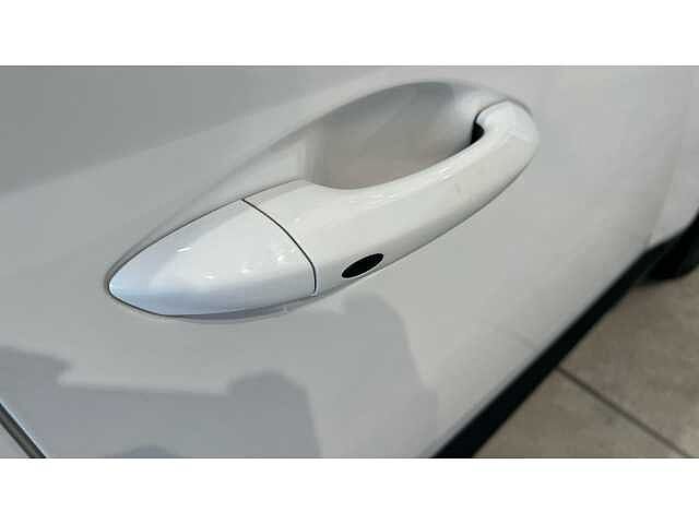 Hyundai TUCSON TUCSON 1.6 TGDi Hybrid 230 Ultimate 5dr 2WD Auto White