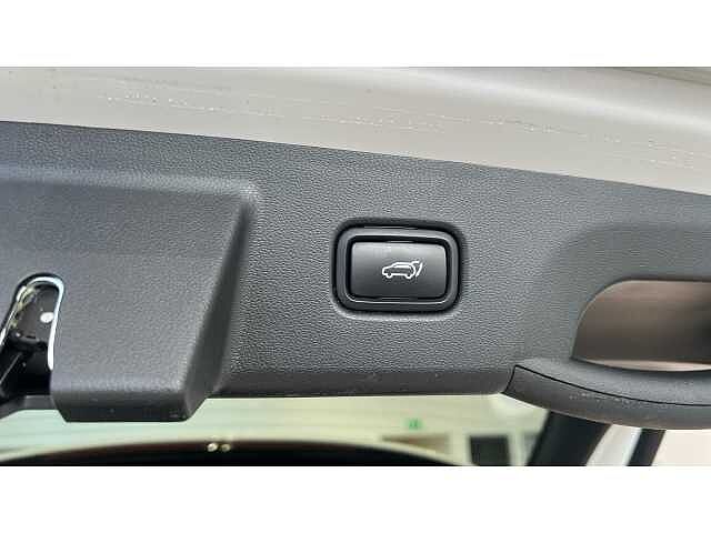 Hyundai TUCSON TUCSON 1.6 TGDi Hybrid 230 Ultimate 5dr 2WD Auto White
