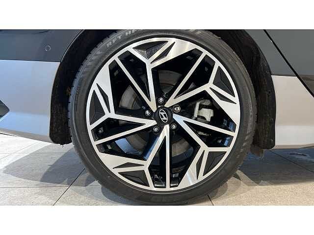 Hyundai IONIQ 6 IONIQ 6 168kW Ultimate 77kWh 4dr Auto Black