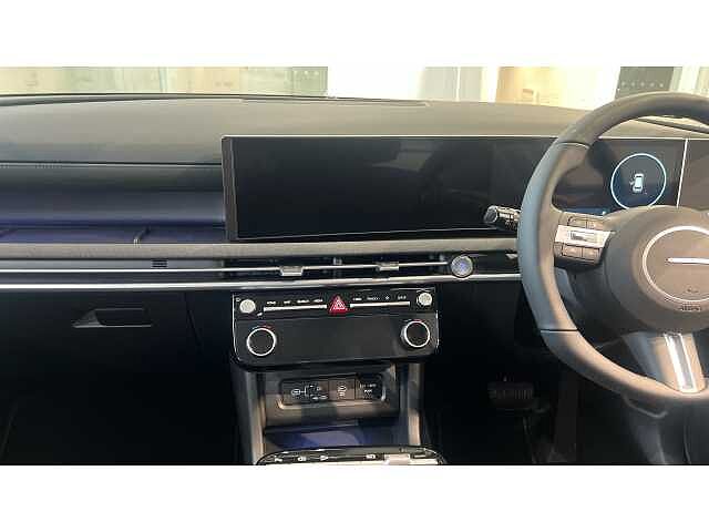 Hyundai TUCSON Tucson 1.6T Hybrid 215ps Advance AU Atlas White