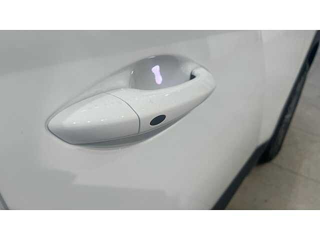 Hyundai TUCSON Tucson 1.6T Hybrid 215ps Advance AU Atlas White