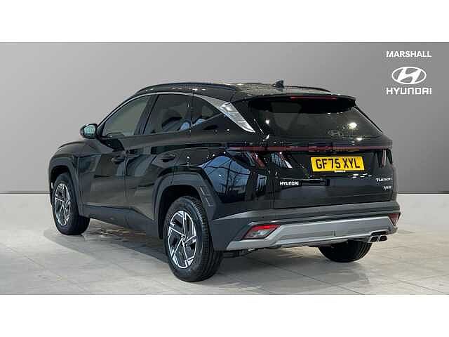 Hyundai TUCSON Tucson 1.6T Hybrid 215ps Advance AU Abyss Black
