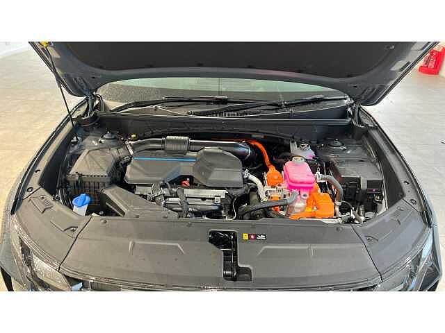Hyundai TUCSON Tucson 1.6T Hybrid 215ps Advance AU Abyss Black