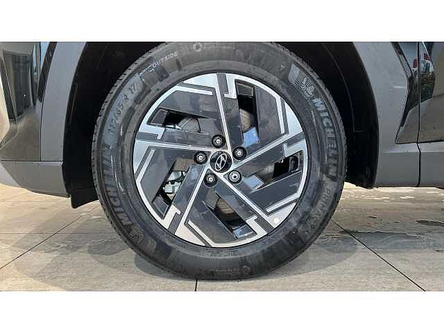 Hyundai TUCSON Tucson 1.6T Hybrid 215ps Advance AU Abyss Black