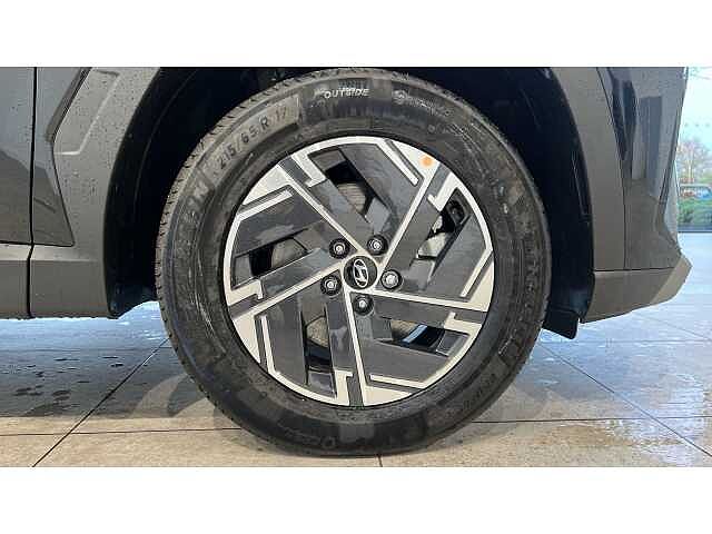 Hyundai TUCSON Tucson 1.6T Hybrid 215ps Advance AU Abyss Black