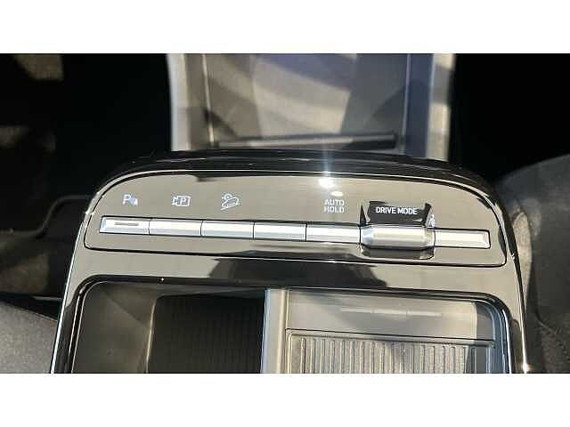 Hyundai TUCSON Tucson 1.6T Hybrid 215ps Advance AU Abyss Black