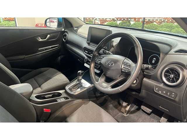 Hyundai KONA KONA 1.6 GDi Hybrid SE Connect 5dr DCT BLUE