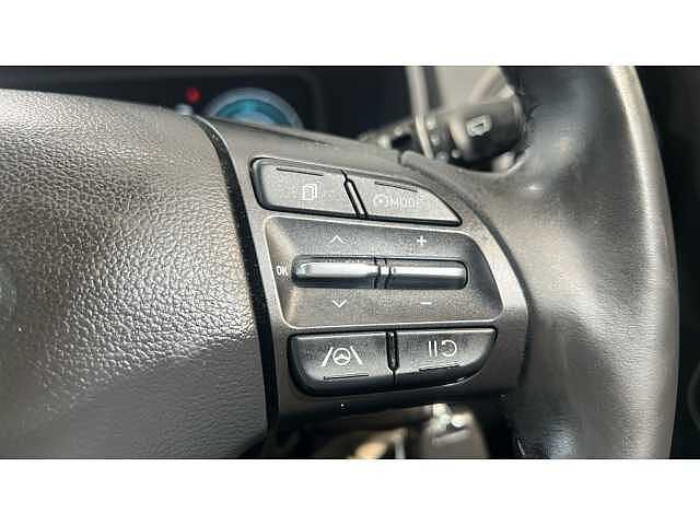 Hyundai KONA KONA 1.6 GDi Hybrid SE Connect 5dr DCT BLUE