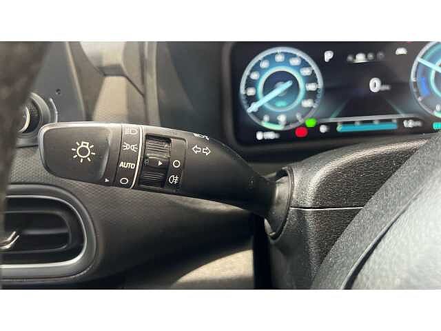 Hyundai KONA KONA 1.6 GDi Hybrid SE Connect 5dr DCT BLUE