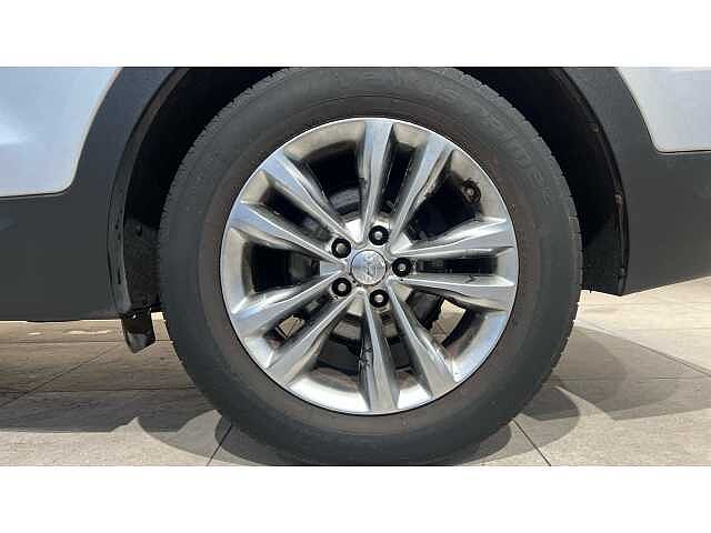 Hyundai SANTA FE SANTA FE 2.2 CRDi Blue Drive Premium 5dr Auto [7 Seats] SILVER