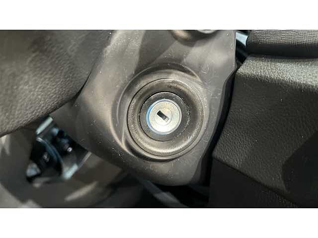 Hyundai SANTA FE SANTA FE 2.2 CRDi Blue Drive Premium 5dr Auto [7 Seats] SILVER