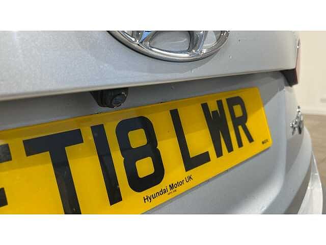 Hyundai SANTA FE SANTA FE 2.2 CRDi Blue Drive Premium 5dr Auto [7 Seats] SILVER