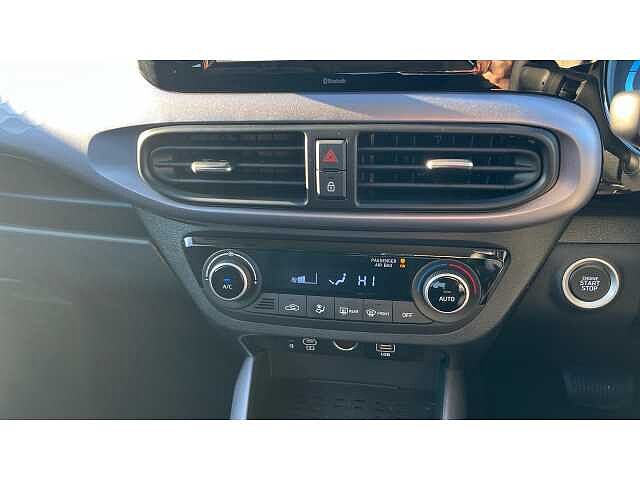 Hyundai i10 I10 1.2 [79] Premium 5dr Auto [Nav]