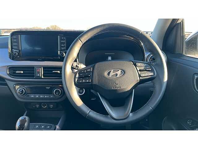 Hyundai i10 I10 1.2 [79] Premium 5dr Auto [Nav]