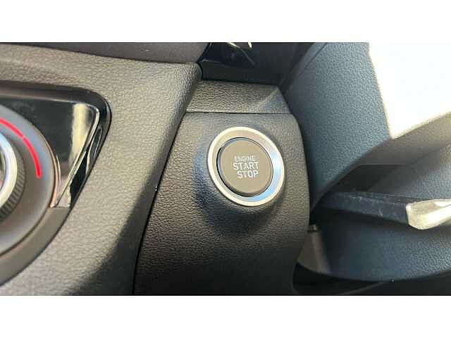 Hyundai i10 I10 1.2 [79] Premium 5dr Auto [Nav]