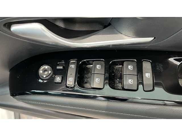 Hyundai TUCSON TUCSON 1.6 TGDi Hybrid 230 Ultimate 5dr 2WD Auto White