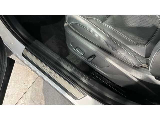 Hyundai TUCSON TUCSON 1.6 TGDi Hybrid 230 Ultimate 5dr 2WD Auto White