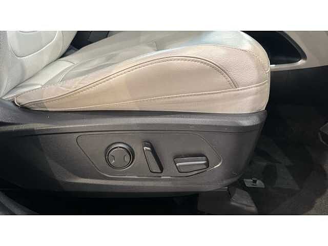 Hyundai TUCSON TUCSON 1.6 TGDi Hybrid 230 Ultimate 5dr 2WD Auto RED