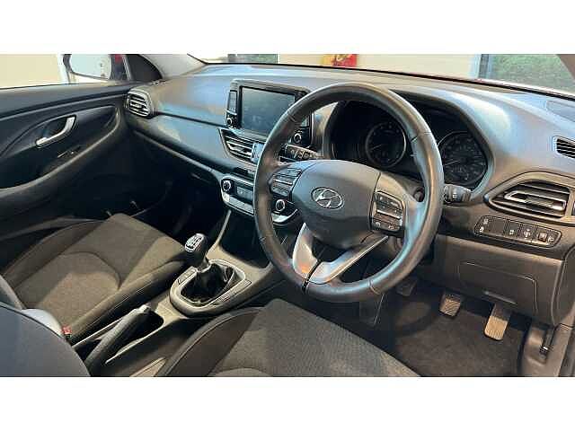 Hyundai I30 I30 1.0T GDi SE Connect 5dr RED