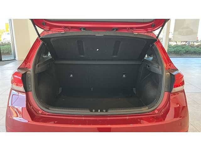 Hyundai I30 I30 1.0T GDi SE Connect 5dr RED