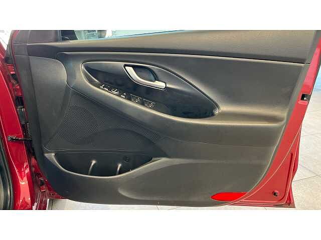 Hyundai I30 I30 1.0T GDi SE Connect 5dr RED