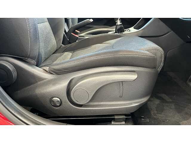 Hyundai I30 I30 1.0T GDi SE Connect 5dr RED