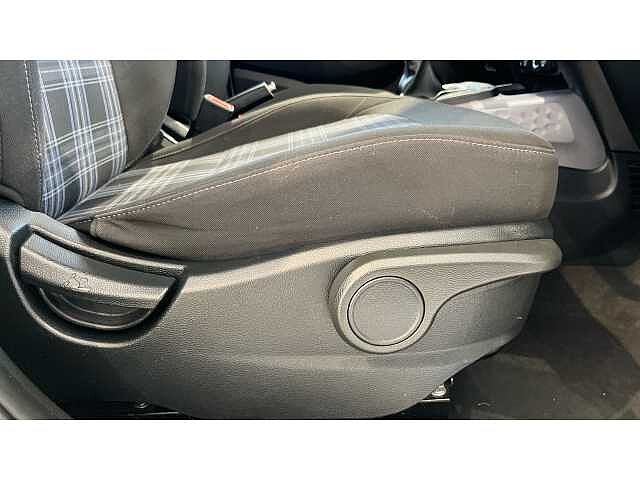 Hyundai I10 I10 1.2 MPi Premium 5dr Auto WHITE