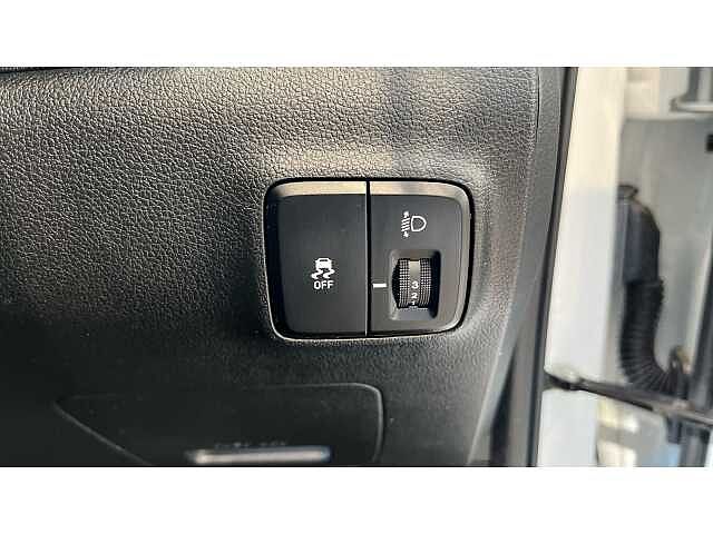 Hyundai I10 I10 1.2 MPi Premium 5dr Auto WHITE