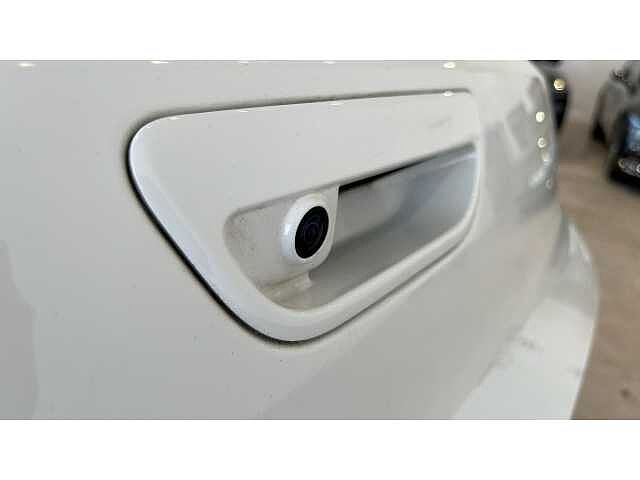 Hyundai I10 I10 1.2 MPi Premium 5dr Auto WHITE