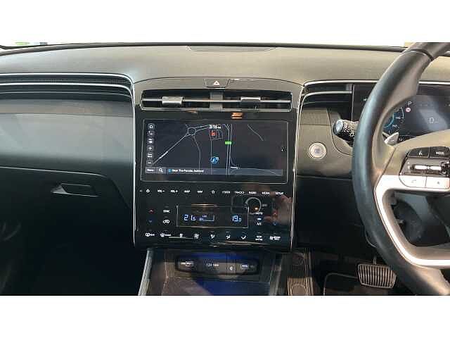 Hyundai Tucson TUCSON 1.6 TGDi Plug-in Hybrid Premium 5dr 4WD Auto