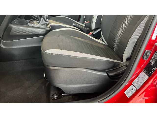 Hyundai I10 I10 1.0 MPi SE Connect 5dr Auto Red