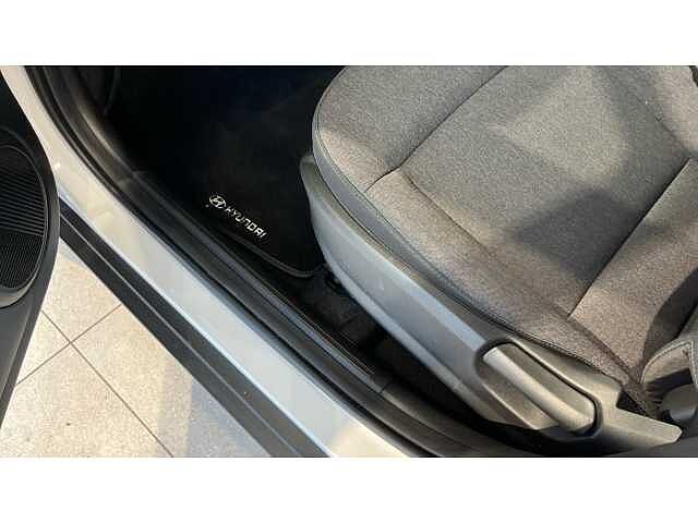 Hyundai Inster INSTER 85kW 02 49kWh 5dr Auto