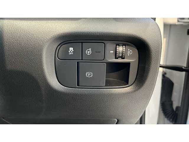 Hyundai Inster INSTER 85kW 02 49kWh 5dr Auto