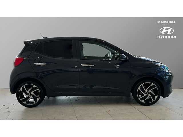 Hyundai i10 i10 5Dr HAT 1.2 MPi 79ps Premium NAV AU