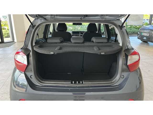 Hyundai i10 i10 5Dr HAT 1.2 MPi 79ps Premium NAV AU