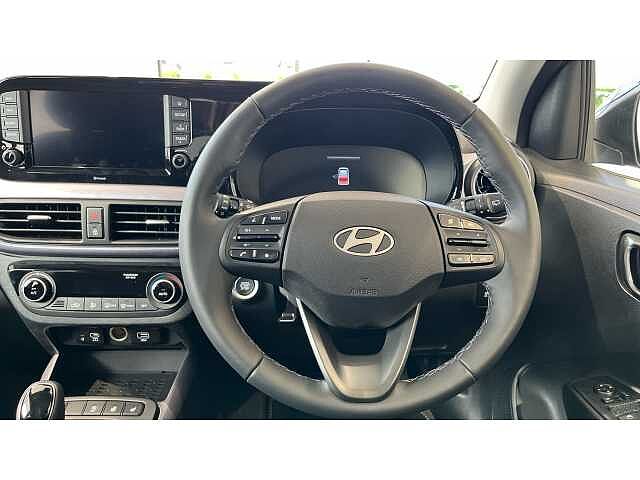 Hyundai i10 i10 5Dr HAT 1.2 MPi 79ps Premium NAV AU