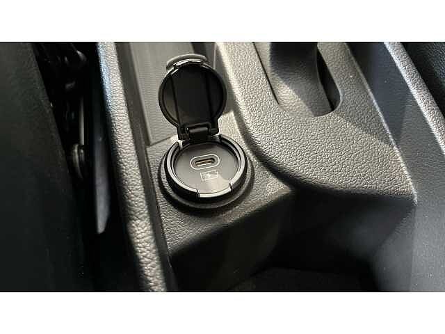 Hyundai i10 i10 5Dr HAT 1.2 MPi 79ps Premium NAV AU