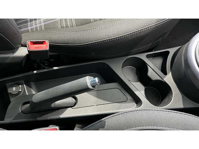Hyundai i10 i10 5Dr HAT 1.2 MPi 79ps Premium NAV AU