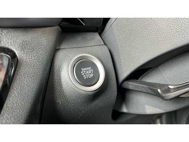 Hyundai i10 i10 5Dr HAT 1.2 MPi 79ps Premium NAV AU