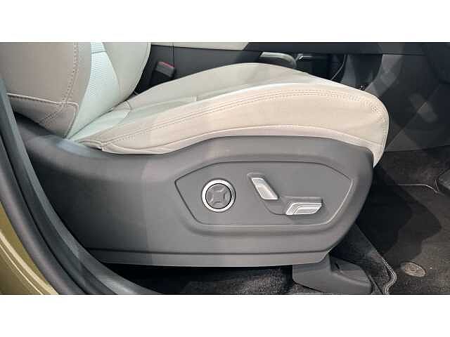 Hyundai Santa Fe SANTA FE 1.6 TGDi Plug-in Hybrid Ultimate 5dr 4WD Auto