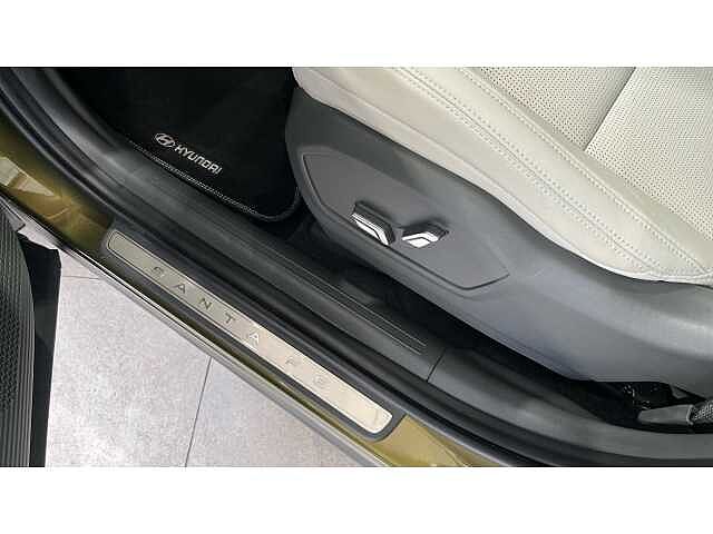 Hyundai Santa Fe SANTA FE 1.6 TGDi Plug-in Hybrid Ultimate 5dr 4WD Auto