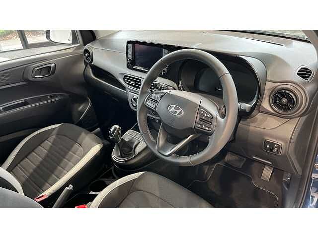 Hyundai I10 i10 5Dr HAT 1.0 MPi 67ps Advance AU Vibrant Blue
