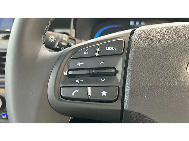 Hyundai I10 i10 5Dr HAT 1.0 MPi 67ps Advance AU Vibrant Blue