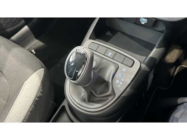 Hyundai I10 i10 5Dr HAT 1.0 MPi 67ps Advance AU Vibrant Blue