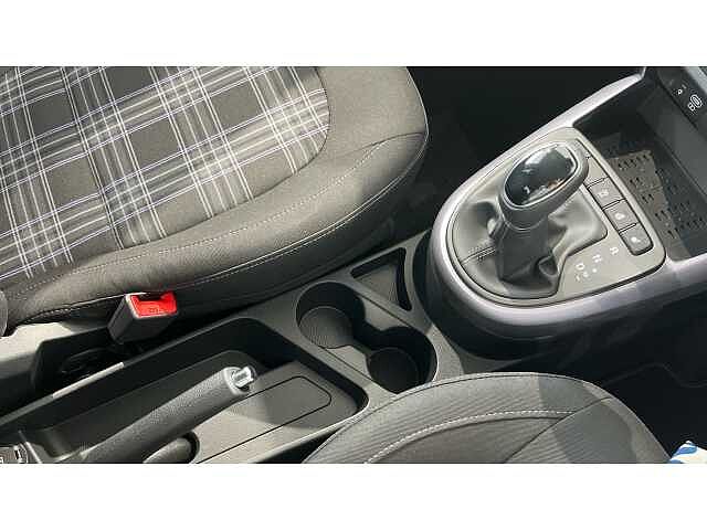 Hyundai i10 i10 5Dr HAT 1.2 MPi 79ps Premium NAV AU
