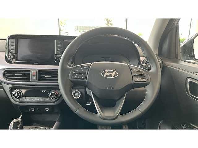 Hyundai i10 i10 5Dr HAT 1.2 MPi 79ps Premium NAV AU